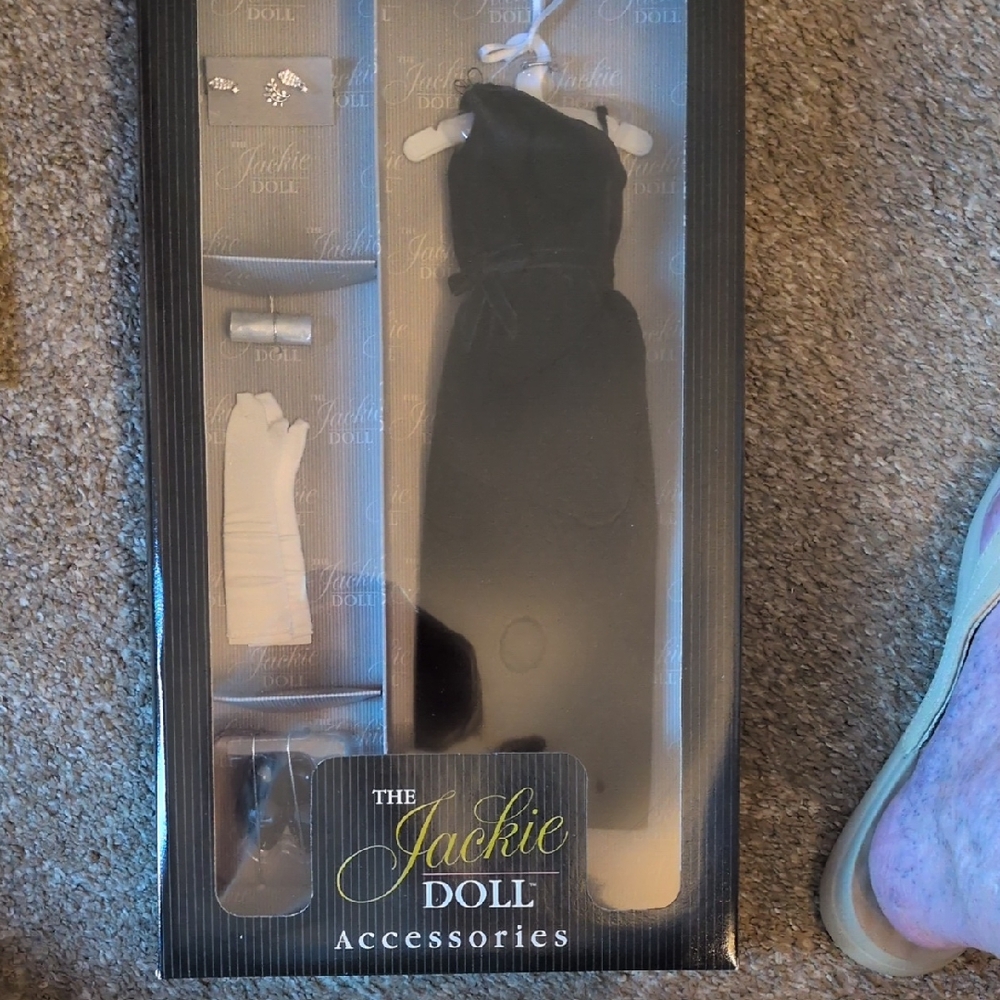Oleg Cassini Black Sheath Ensemble for Jackie Kennedy Doll